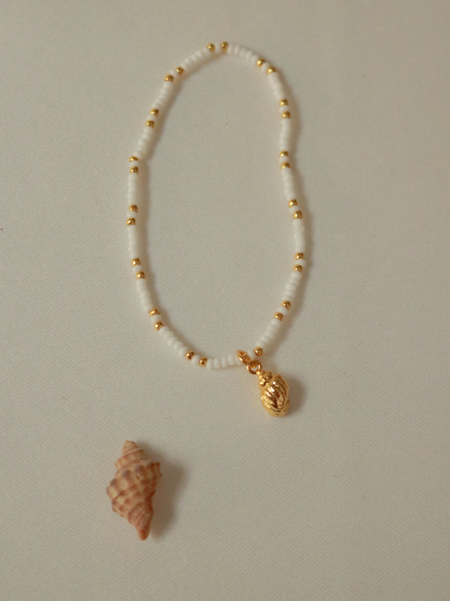 Shell Beaded Bracelet