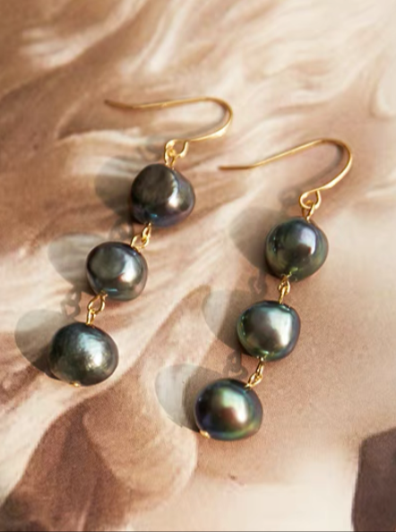 Pearls of Venus Sea Earrings C