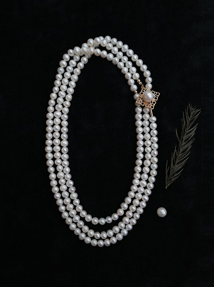 Pearls of Venus Beauty Necklace